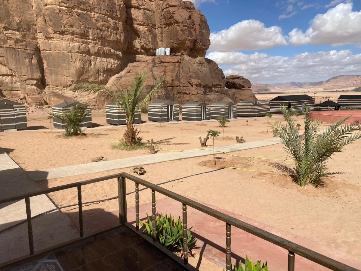 Moon Night Camp Hotel Wadi Rum Ngoại thất bức ảnh